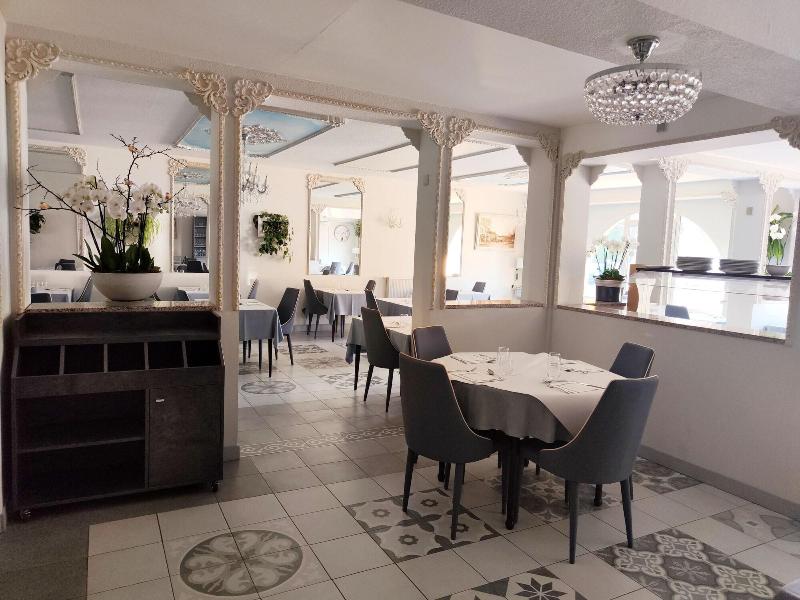 Hôtel Restaurant Le Commerce image
