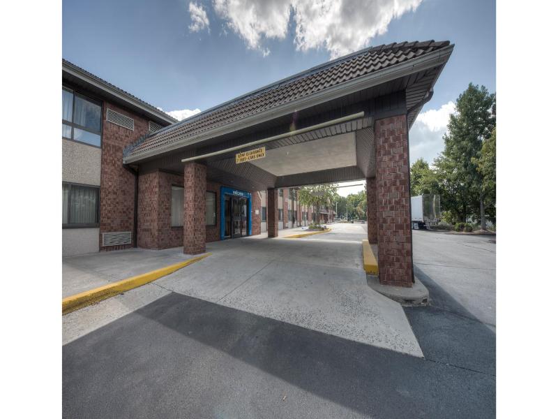 Motel 6 Branford, Ct - New Haven image