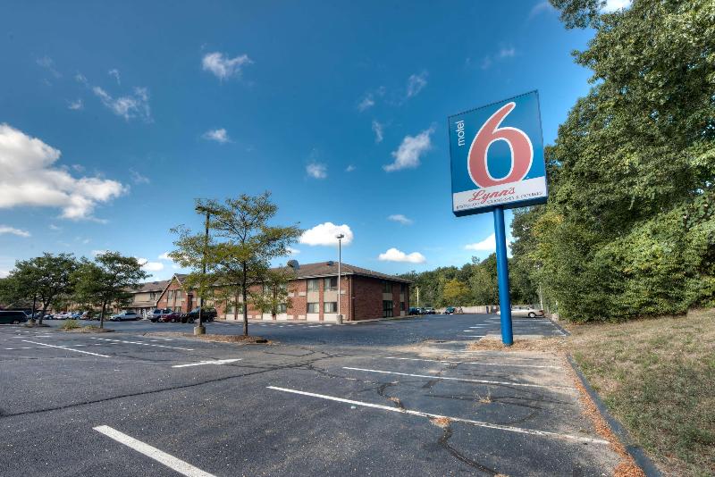 Motel 6 Branford, Ct - New Haven image