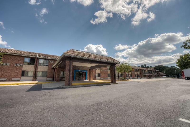 Motel 6 Branford, Ct - New Haven image