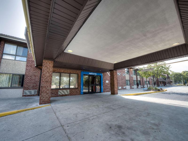 Motel 6 Branford, Ct - New Haven image