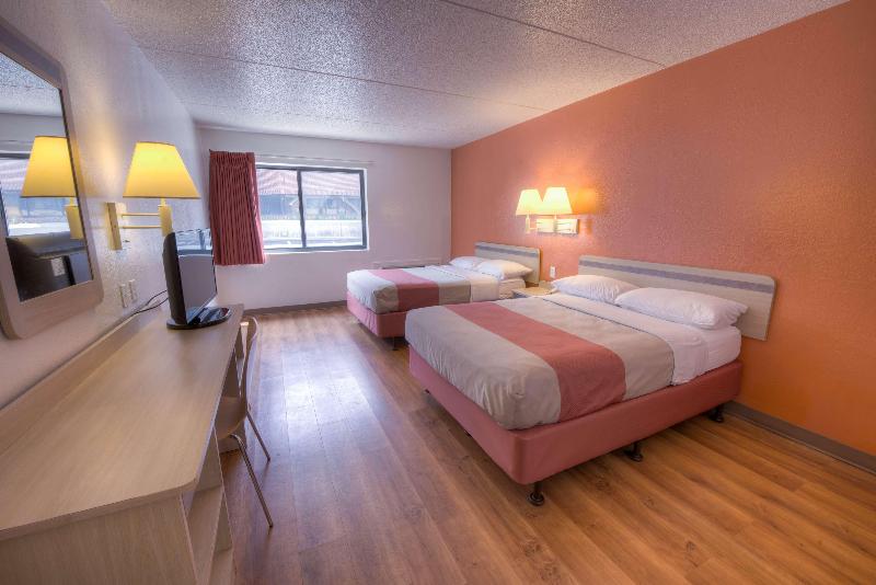 Motel 6 Branford, Ct - New Haven image
