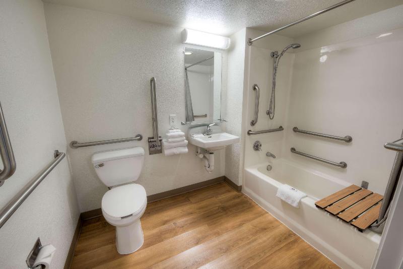 Motel 6 Branford, Ct - New Haven image