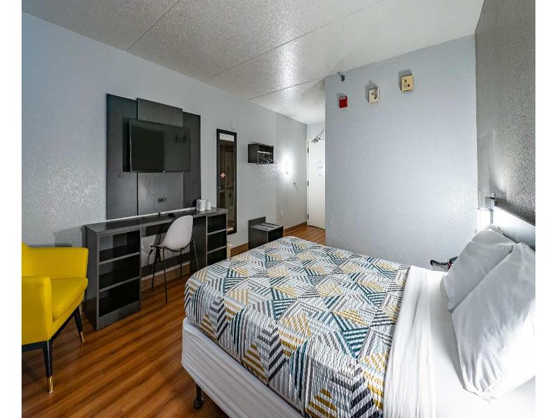Motel 6 Branford, Ct - New Haven image