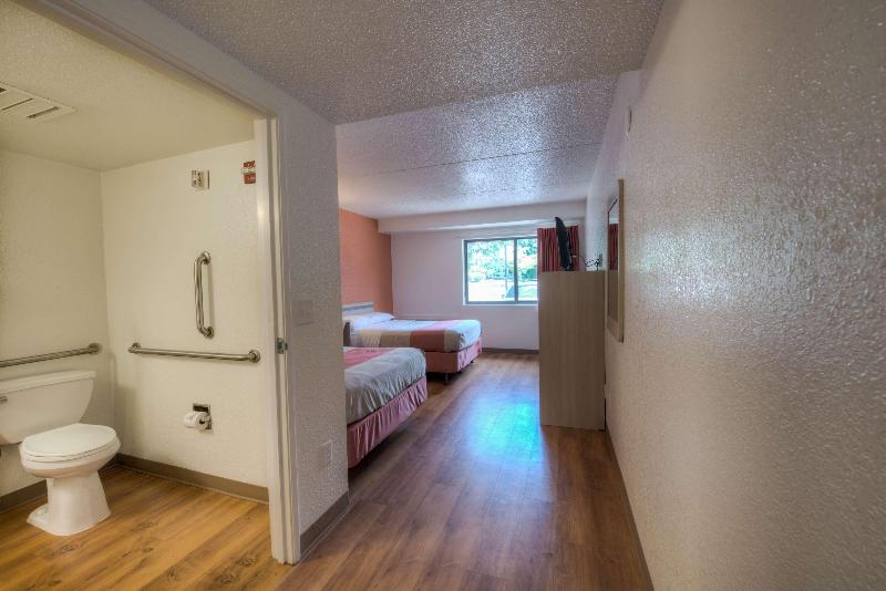 Motel 6 Branford, Ct - New Haven image