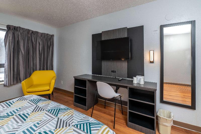 Motel 6 Branford, Ct - New Haven image