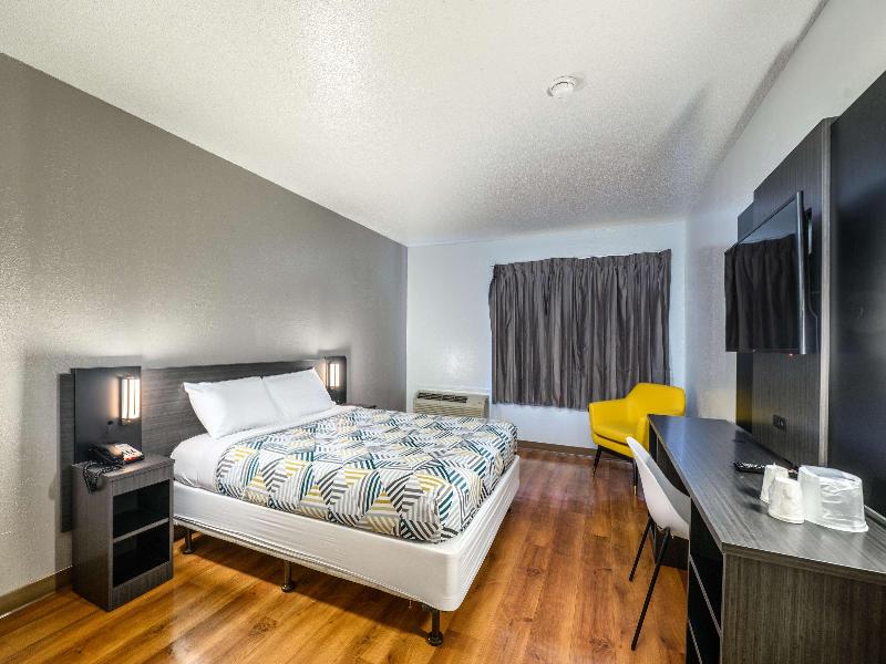Motel 6 Branford, Ct - New Haven image