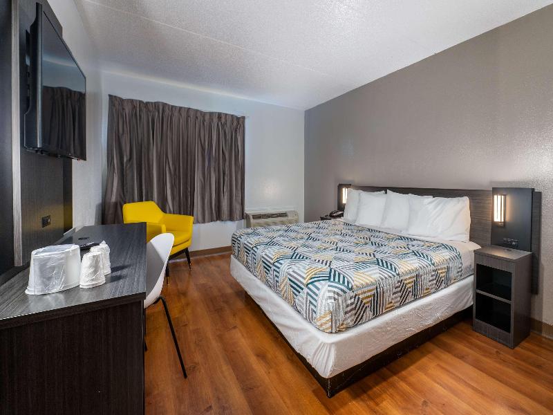Motel 6 Branford, Ct - New Haven image