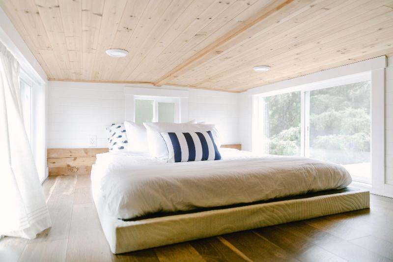 Pacific Dunes Resort image