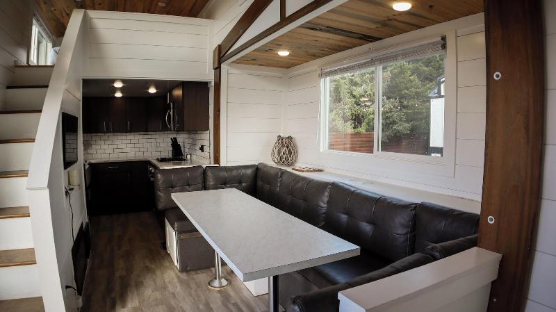 Pacific Dunes Resort image