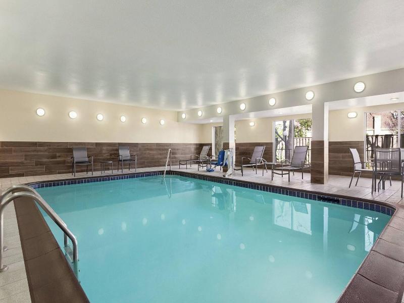 Fairfield Inn By Marriott Tracy image