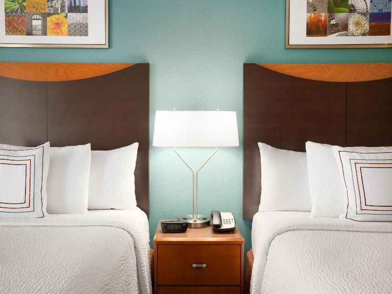 Fairfield Inn & Suites Quincy image