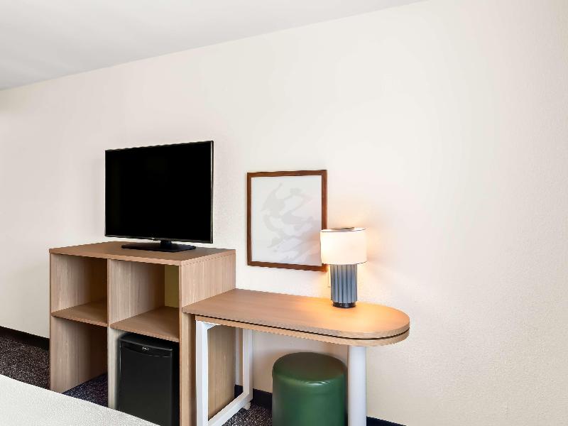 Spark by Hilton Springfield Southwest image
