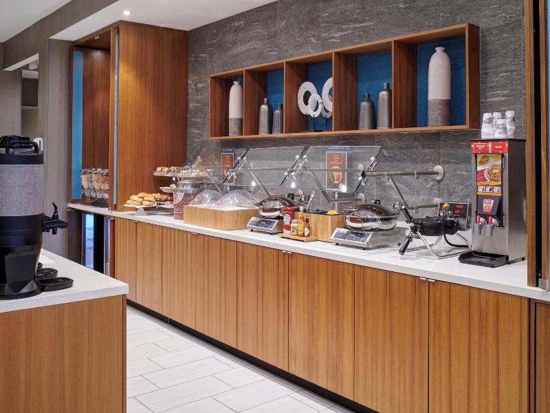 Springhill Suites By Marriott Detroit Wixom image