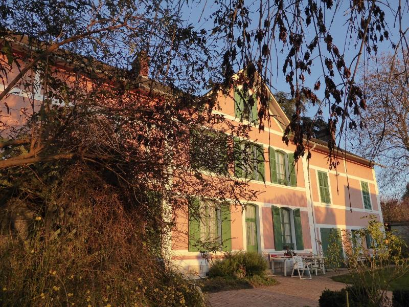 Les Buissonnets image