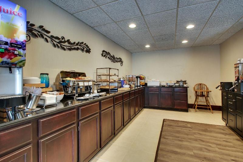 Wingfield Inn & Suites image