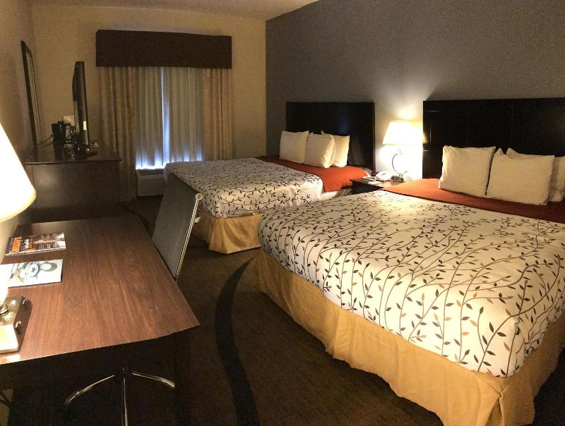 Wingfield Inn & Suites image