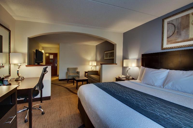 Wingfield Inn & Suites image