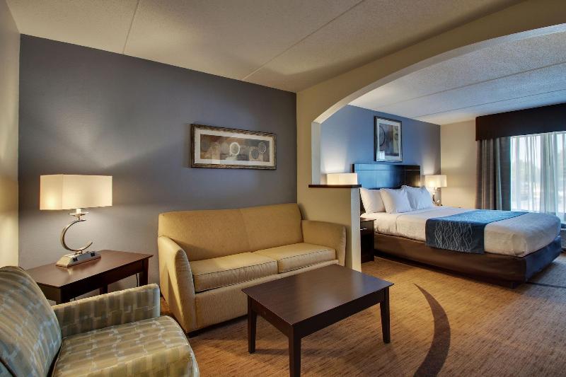 Wingfield Inn & Suites image