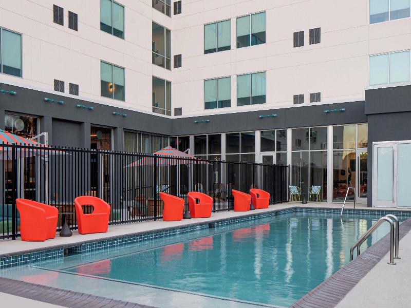 Aloft Houston Shenandoah image