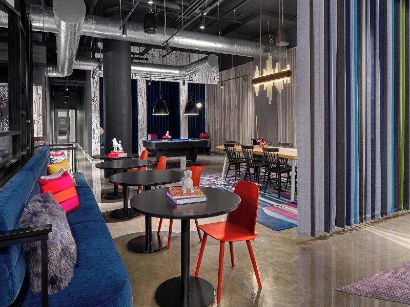Aloft Houston Shenandoah image