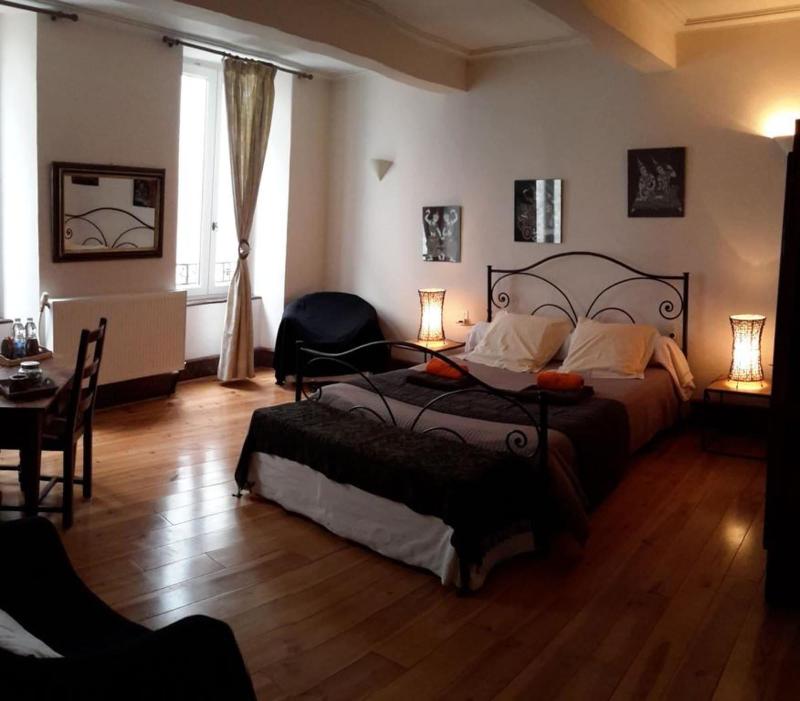 Belle Occitane image