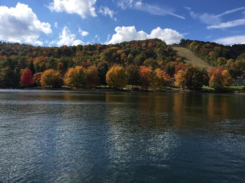 Lake Pointe Inn image
