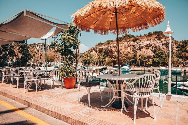 Apartamentos Marina Villages image