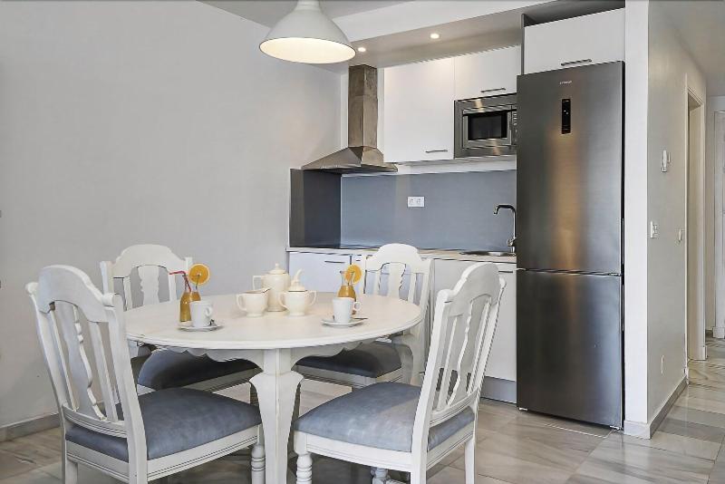 Apartamentos Marina Villages image