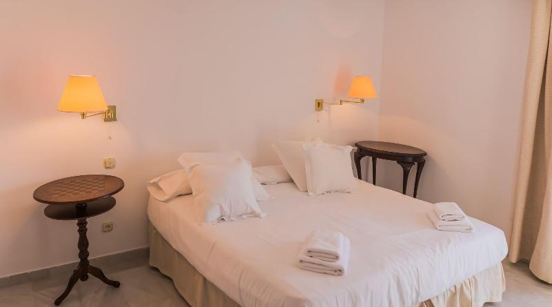 Apartamentos Marina Villages image