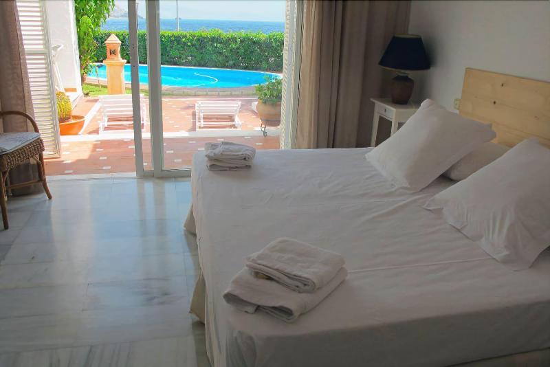 Apartamentos Marina Villages image