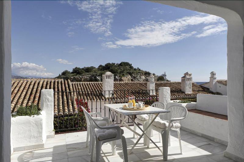 Apartamentos Marina Villages image