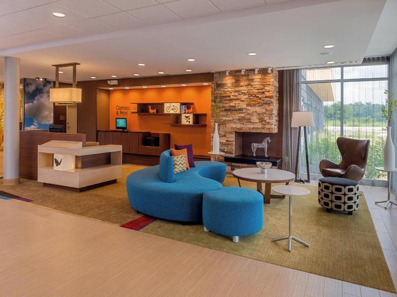 Fairfield Inn & Suites by Marriott Huntington image
