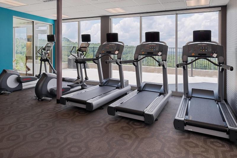 Fairfield Inn & Suites by Marriott Huntington image