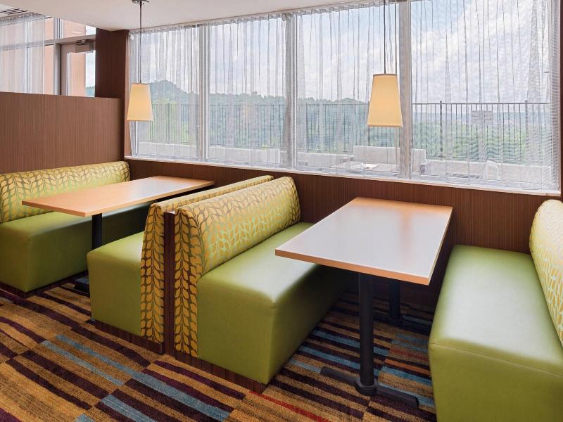 Fairfield Inn & Suites by Marriott Huntington image