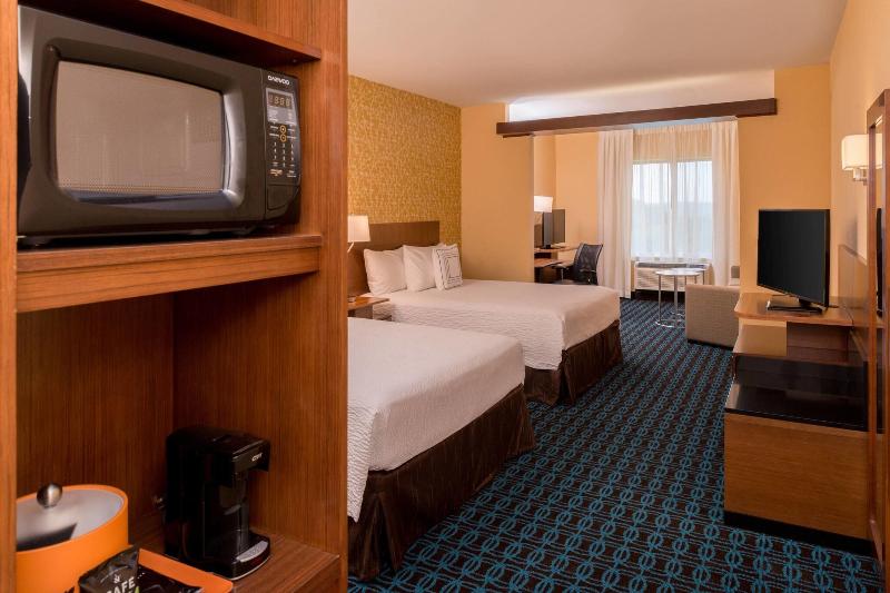 Fairfield Inn & Suites by Marriott Huntington image