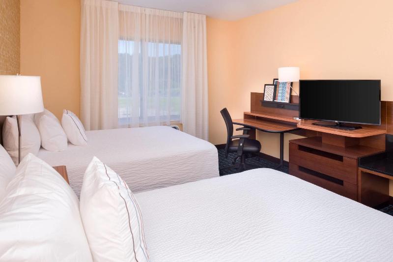 Fairfield Inn & Suites by Marriott Huntington image