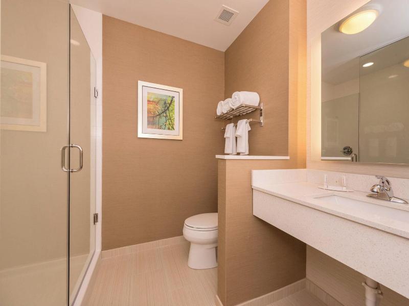 Fairfield Inn & Suites by Marriott Huntington image