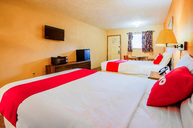 OYO Hotel Chapmanville Inn, WV - Hwy 119 image