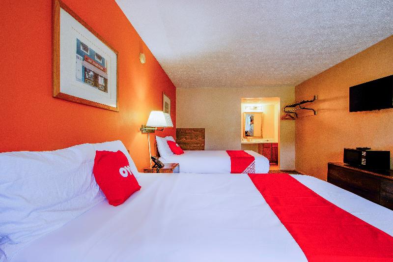 OYO Hotel Chapmanville Inn, WV - Hwy 119 image