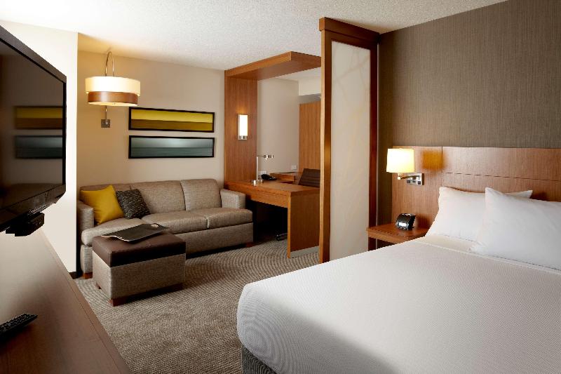 Hyatt Place Indianapolis / Fishers image