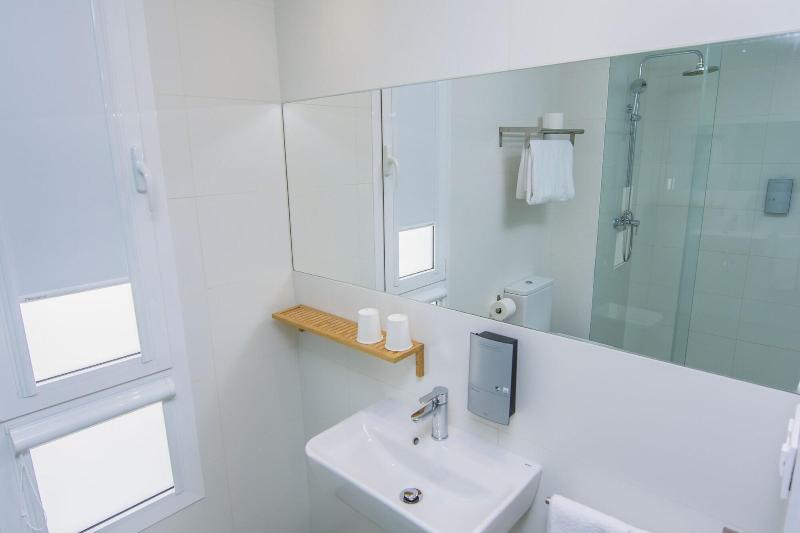 Hostal La Isla image