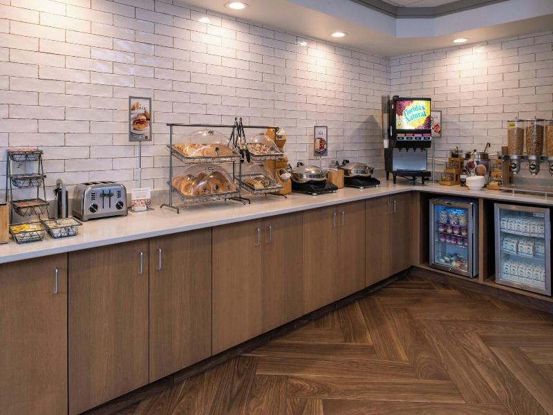 Fairfield Inn & Suites by Marriott High Point/Arch image