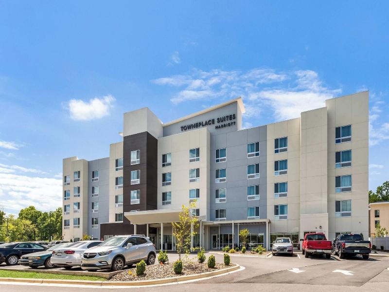 TownePlace Suites by Marriott Greensboro Coliseum  image