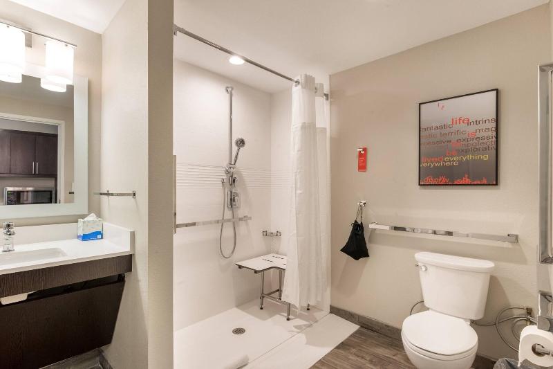 TownePlace Suites by Marriott Greensboro Coliseum  image