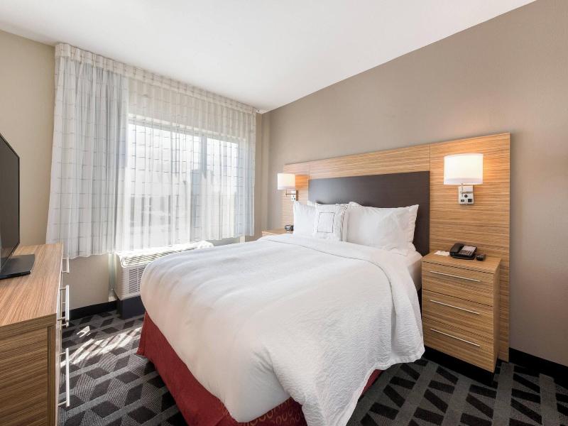 TownePlace Suites by Marriott Greensboro Coliseum  image