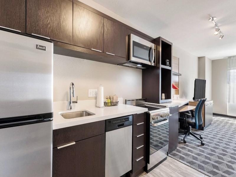 TownePlace Suites by Marriott Greensboro Coliseum  image
