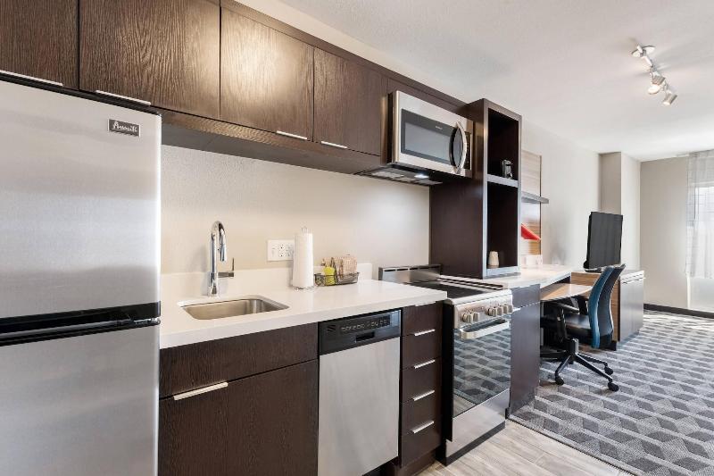 TownePlace Suites by Marriott Greensboro Coliseum  image