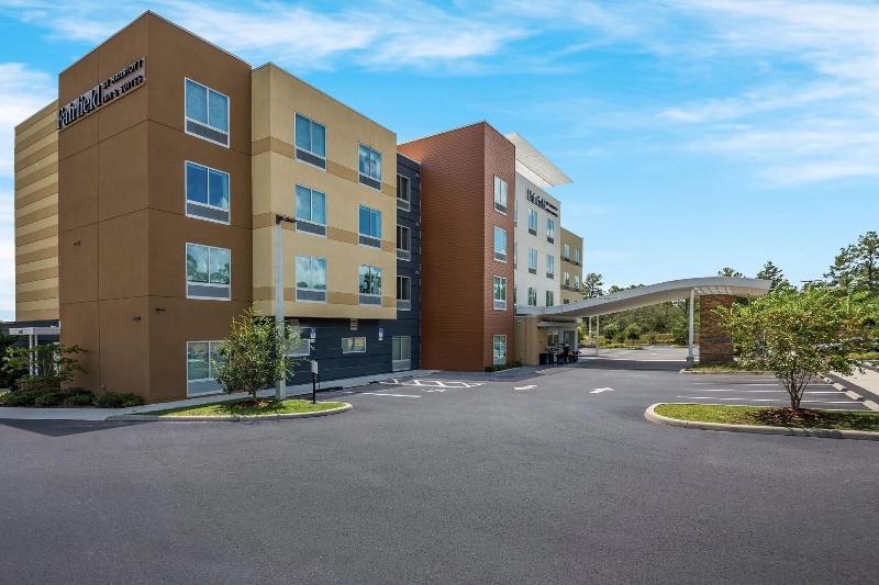 Fairfield Inn & Suites by Marriott Brooksville Sun image