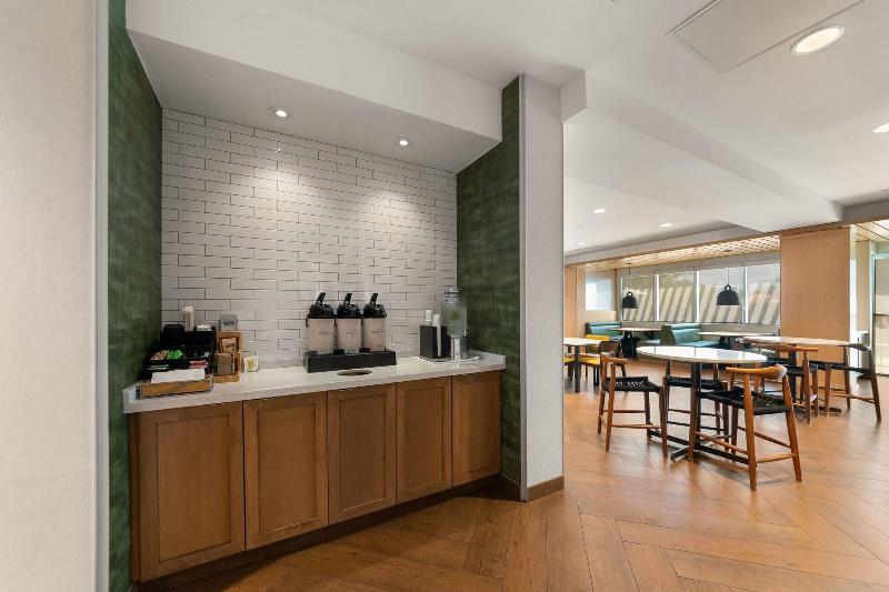 Fairfield Inn & Suites by Marriott Brooksville Sun image